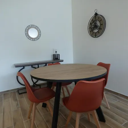 Lägenhet Les Freres Caudron, Centre