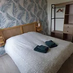 Les Freres Caudron, Centre Appartement